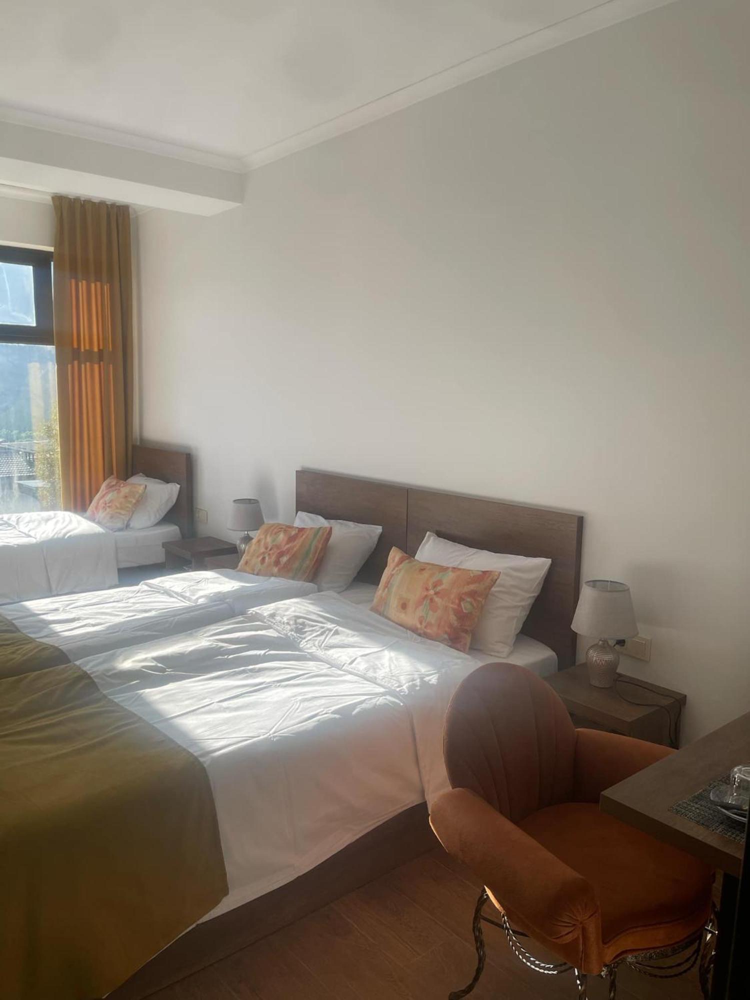 Melodia Kazbegi Hotel Ngoại thất bức ảnh
