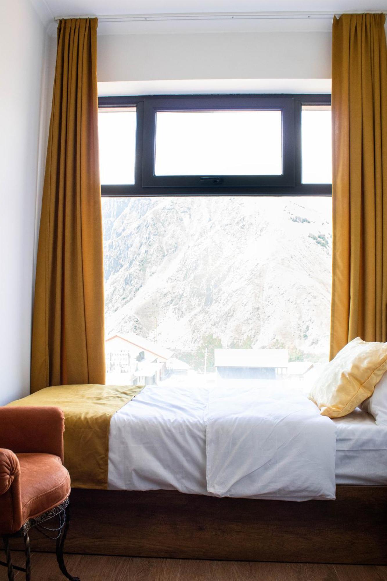 Melodia Kazbegi Hotel Ngoại thất bức ảnh