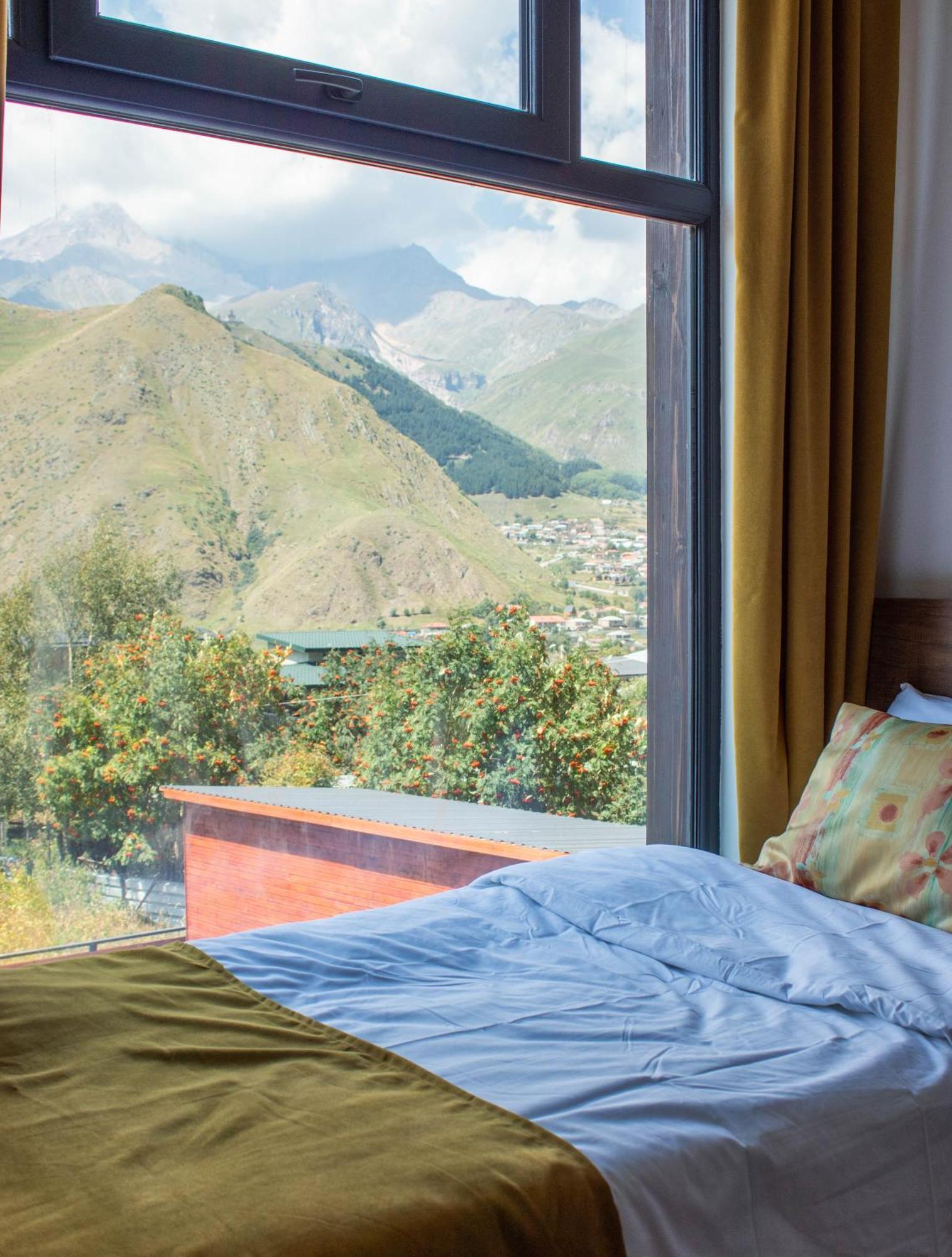 Melodia Kazbegi Hotel Ngoại thất bức ảnh